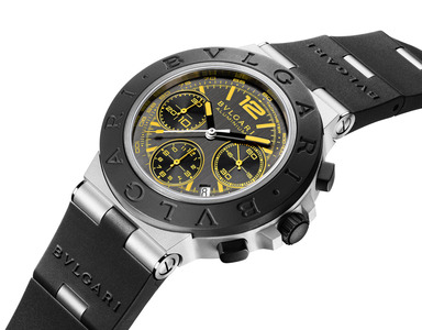 With an anthracite dial featuring yellow indices (1200 pieces)