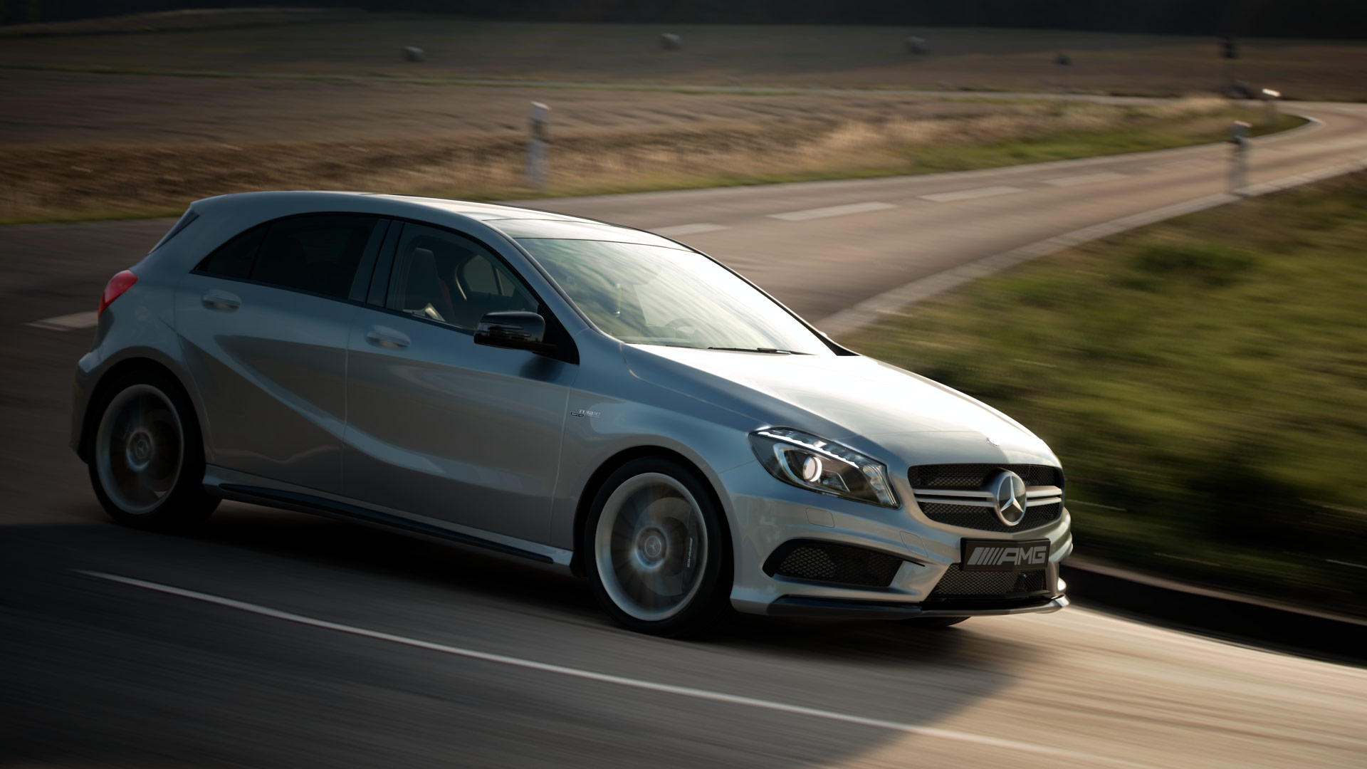 【ベンツA45】デジコン メルセデス・ベンツ A 45 AMG 4MATIC '13 - 『グランツーリスモ7