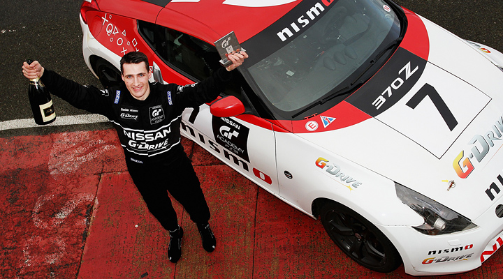 RECAPITULAÇÃO DA TEMPORADA DE 2013 DA NISSAN GT ACADEMY OFERECIDA PELA G-DRIVE