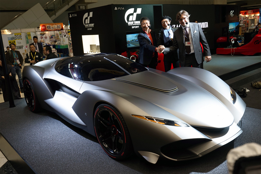 From the left: Kazunori Yamauchi, Norihiko Harada (Zagato Design Vice President), and Andrea Zagato (CEO of Zagato)