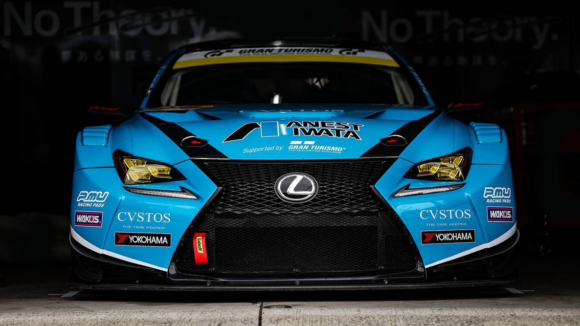 ANEST IWATA Racing RC F GT3 รถแข่งที่ดัดแปลงตามข้อกำหนดของ FIA-GT3 พวกเขาจะใช้รถคันนี้แข่งในคลาส GT300