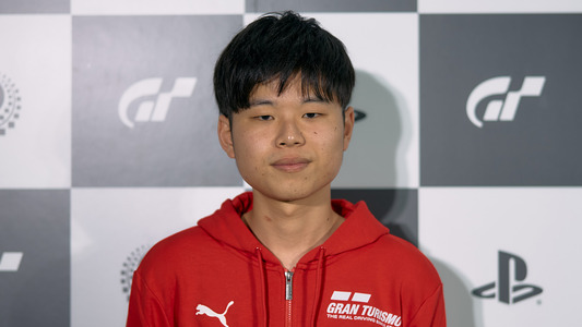 ファイナルラップの劇的な逆転で勝利を手にした、一般の部優勝、徳島県代表・奥本 博志（おくもと ひろし）選手