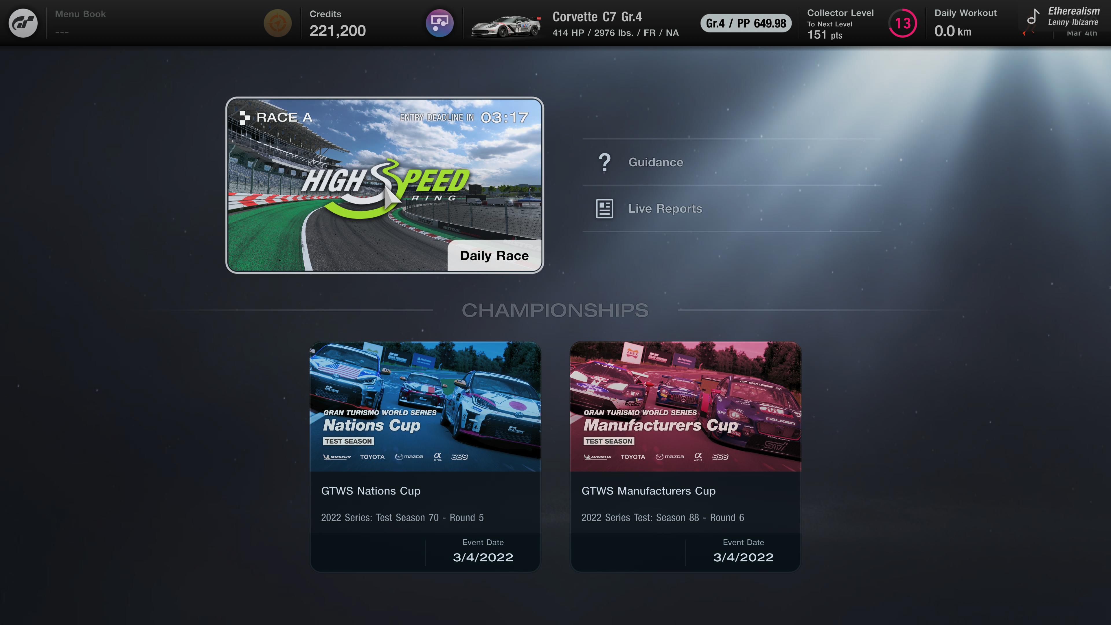 How does online racing in Gran Turismo 7 work? 
